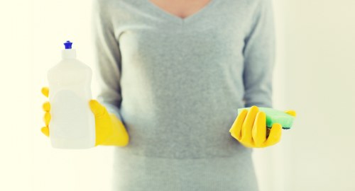 Professional cleaning of shared spaces in a Canary Wharf building