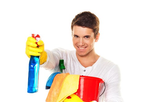 Responsible sorting and removal of household items in Canary Wharf